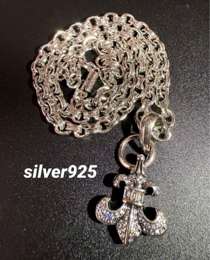 ダイヤ　フレア　ペーパーチェーン　ネックレス