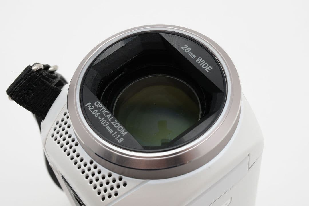 極美品Panasonic HC-V480MS ホワイト　ハンディカムビデオカメラ