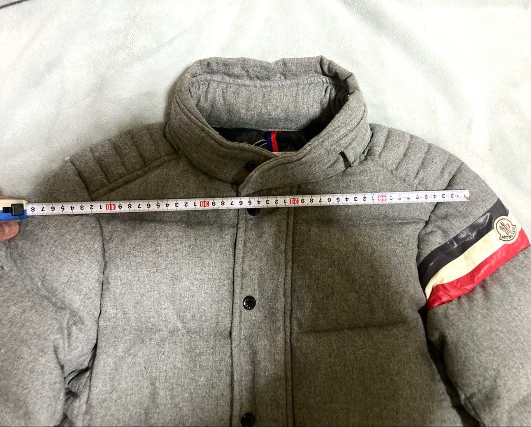 モンクレール CHARTREUSE シャルトリューズ ダウンジャケット