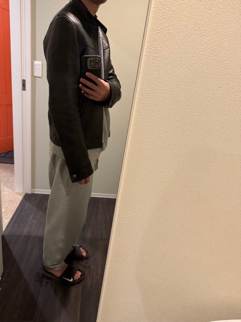 GUCCI 黒 レザージャケット