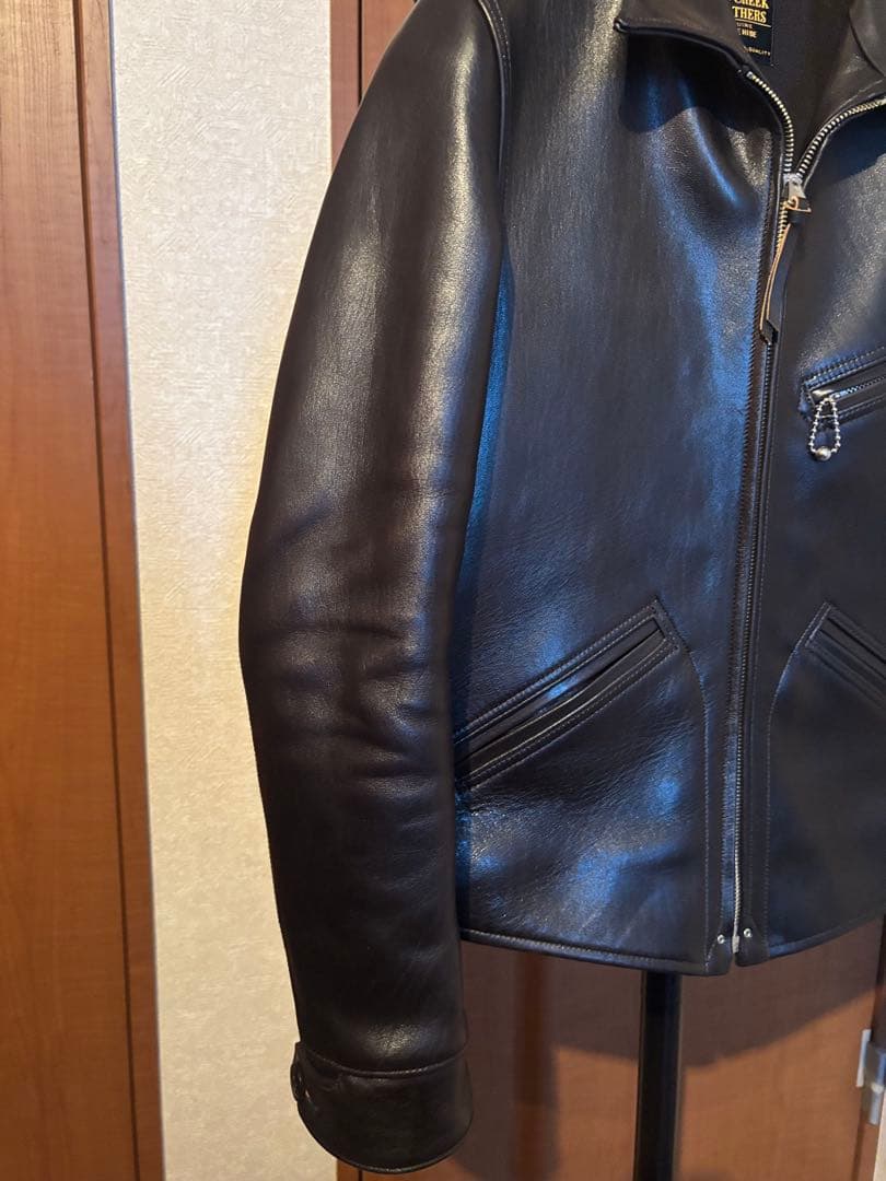 ファインクリークレザーズ　サンタアニタ　レザースポーツジャケット　36　黒　馬革