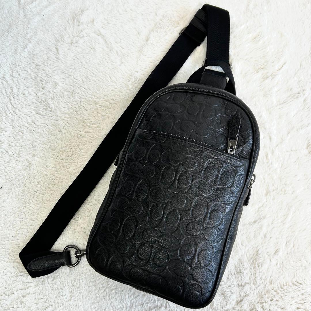 COACH シグネチャー　ボディーバック　黒　C1073 黒