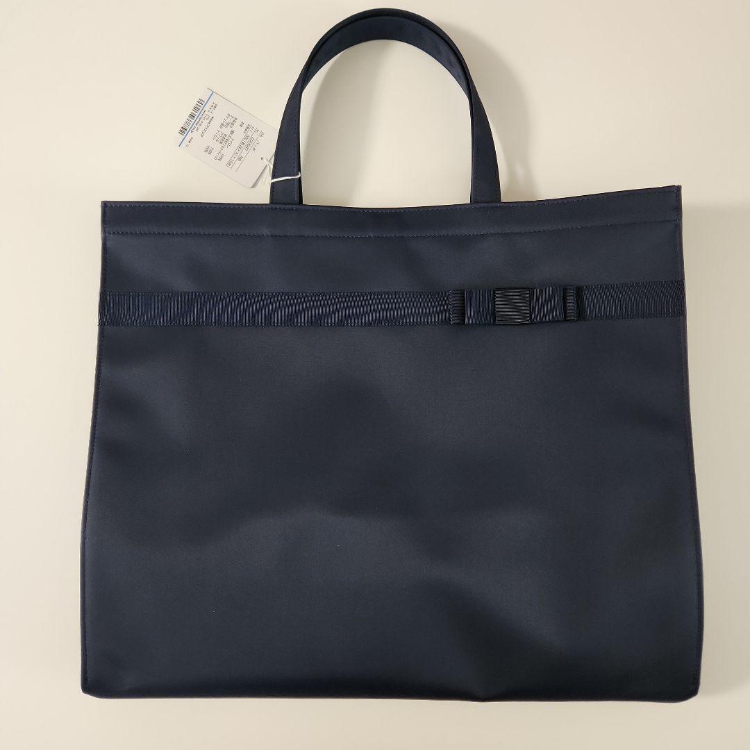 【新品】ファミリア　バッグ　ネイビー