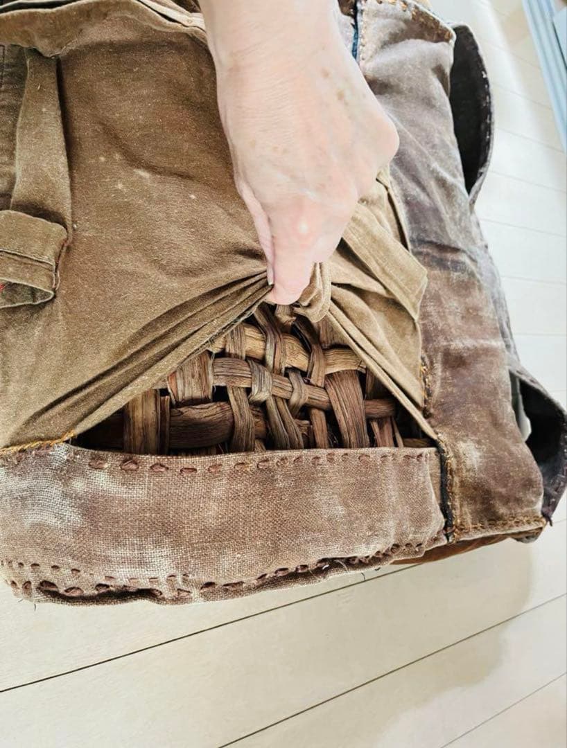 SALE◆希少 柿渋古布と国産山葡萄蔓 背負える大型籠リュック 斜め掛