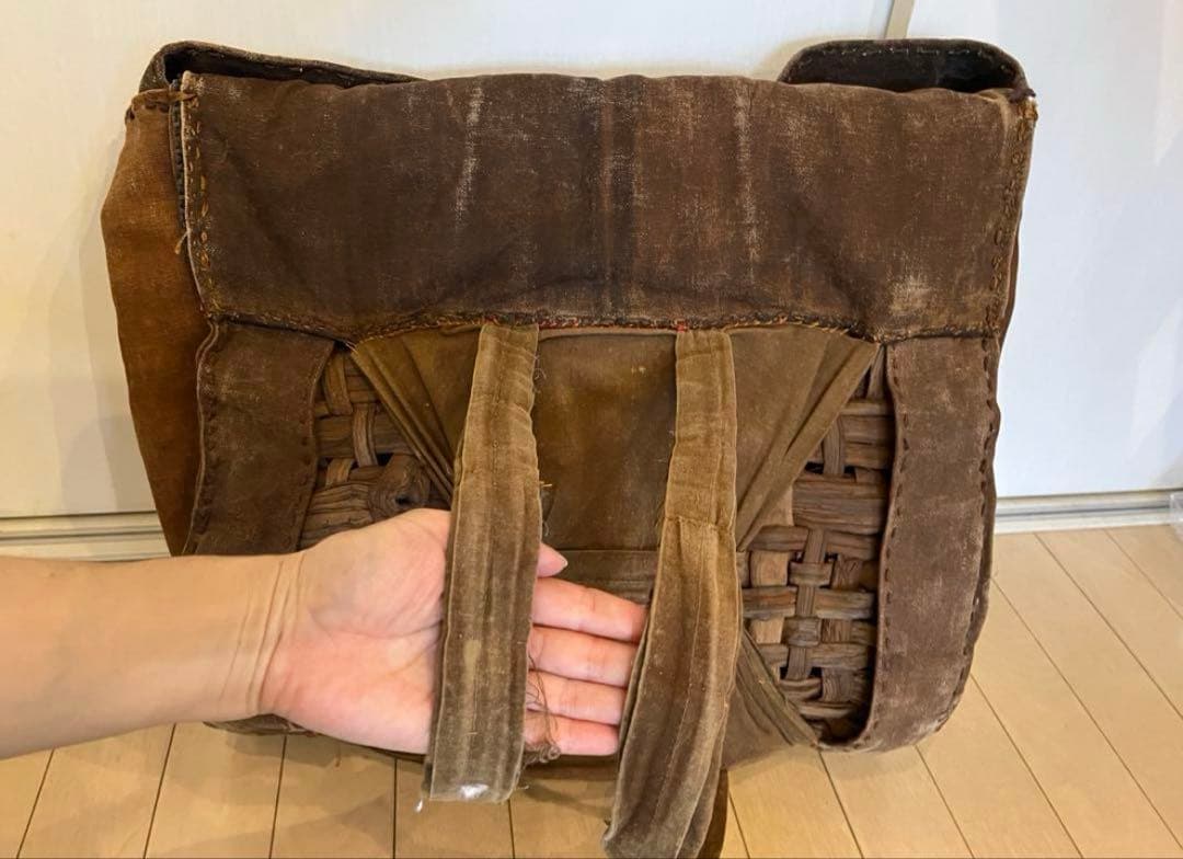 SALE◆希少 柿渋古布と国産山葡萄蔓 背負える大型籠リュック 斜め掛