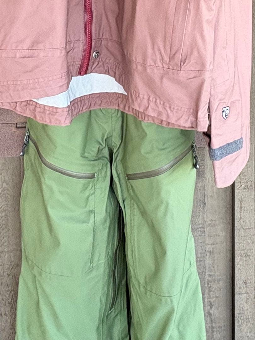 P.RHYTHM outerwear YOTEI PANTS　Lサイズ