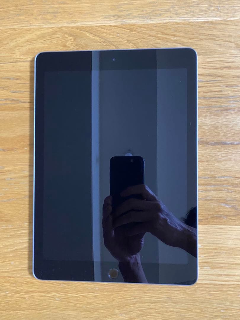 iPad第6世代wifiモデル32GB