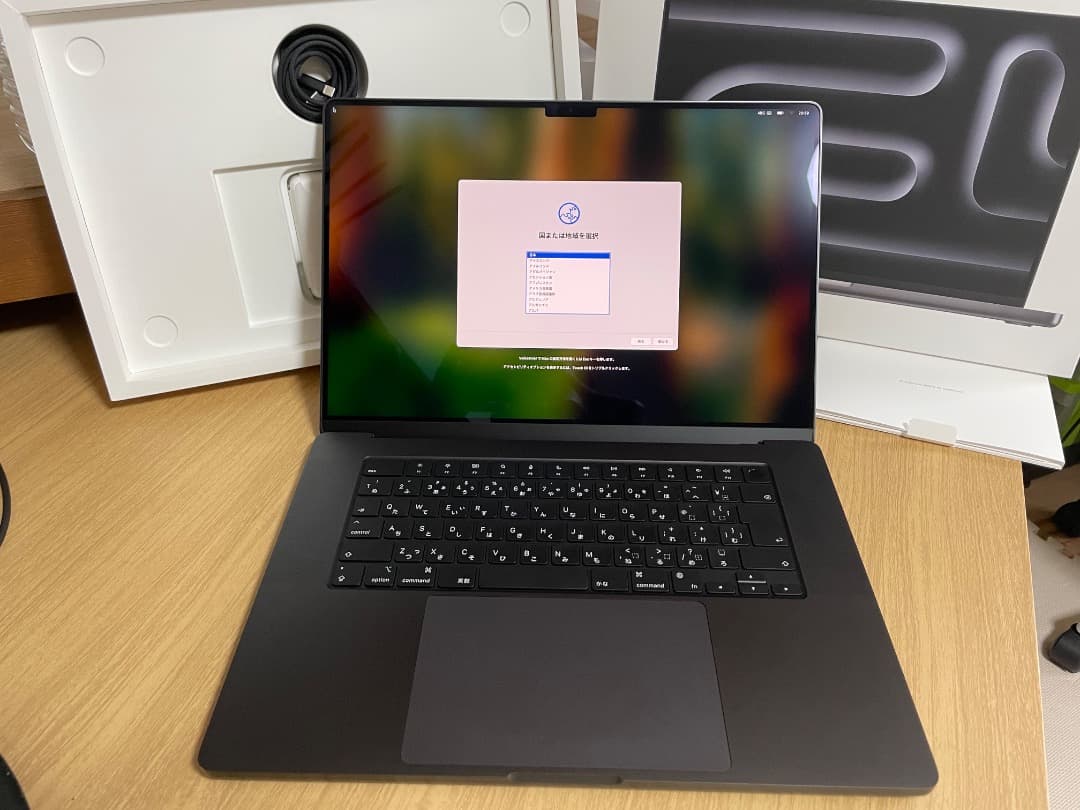 「美品」MacBook Pro Apple M4 Max 、16\"、36G/1T