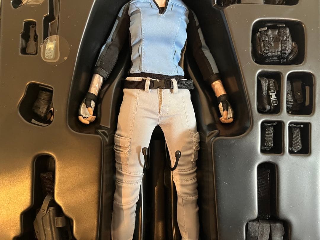 バイオハザード5 ジル・バレンタイン BSAA VERSION　フィギュア