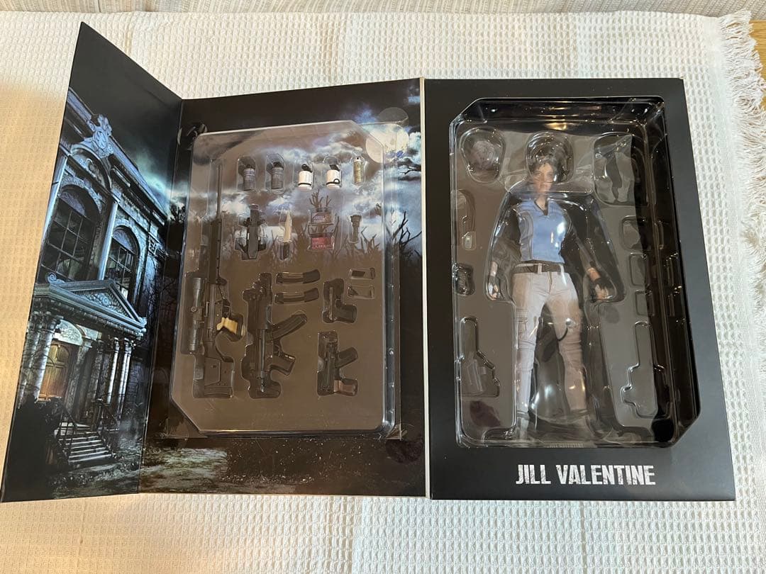 バイオハザード5 ジル・バレンタイン BSAA VERSION　フィギュア