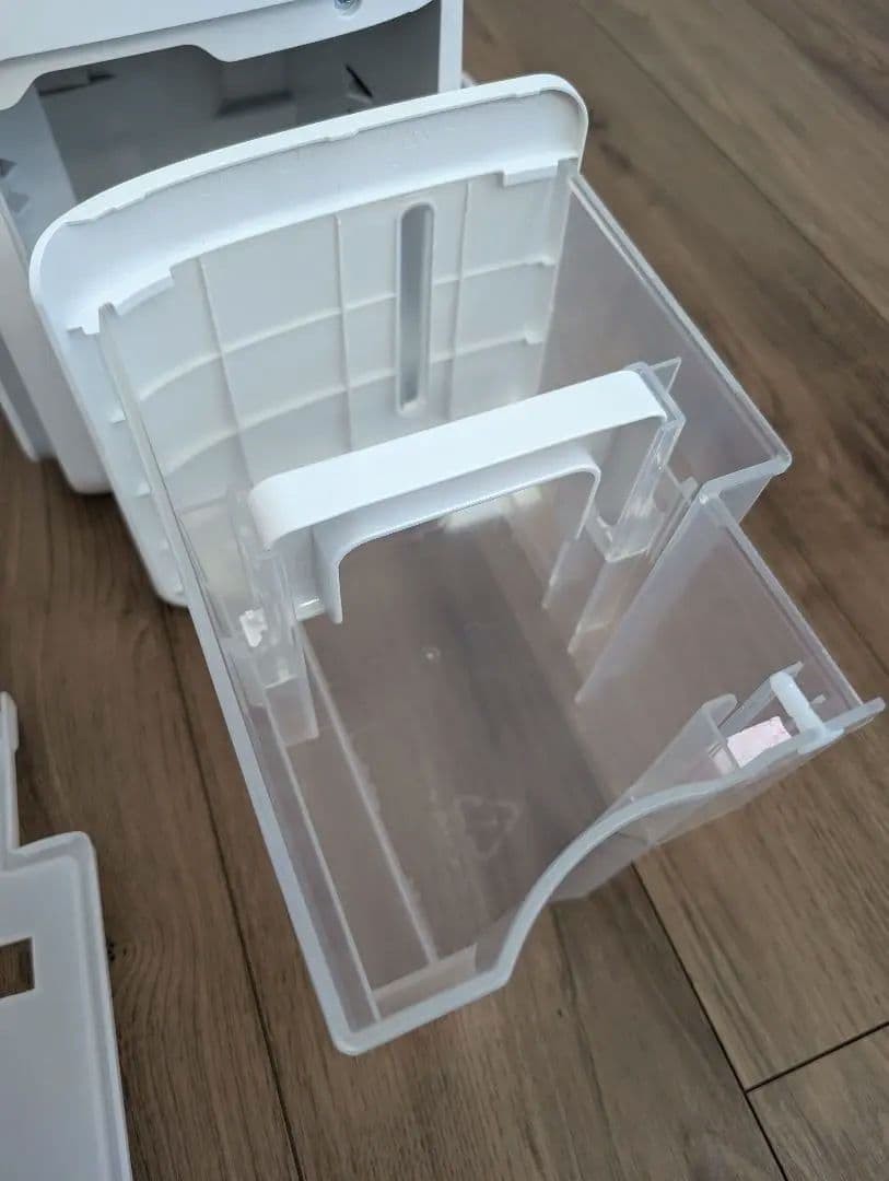 【2024年・美品】シャープ 衣類乾燥 除湿機 CV-SH150W