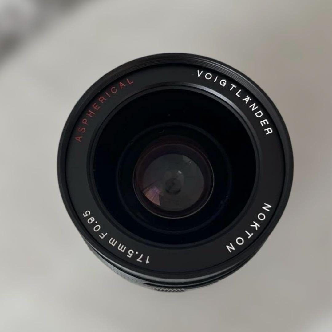 VoightLander 単焦点レンズ NOKTON 17.5mm F0.95