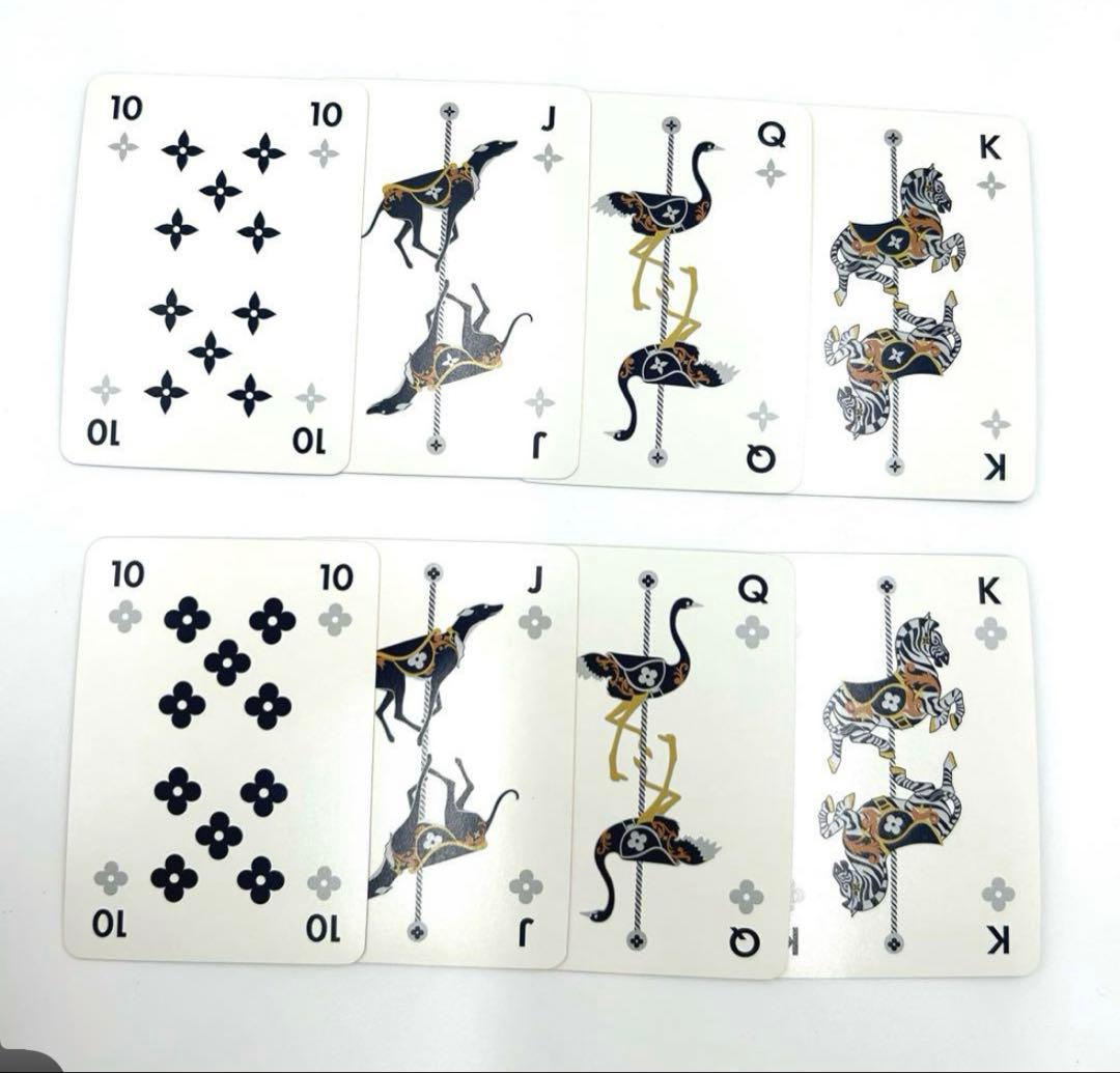 ルイ・ヴィトントランプ新品未開封