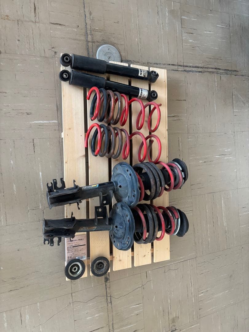 アバルト959コンペティツィオーネ 純正 KONI サスペンションキット