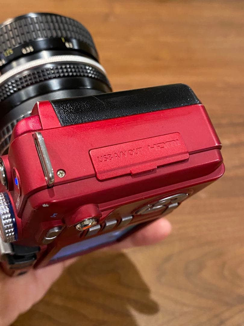 OLYMPUS e-pl1s 赤 ニコンNIKKOR 28㍉1:3.5 レンズ付