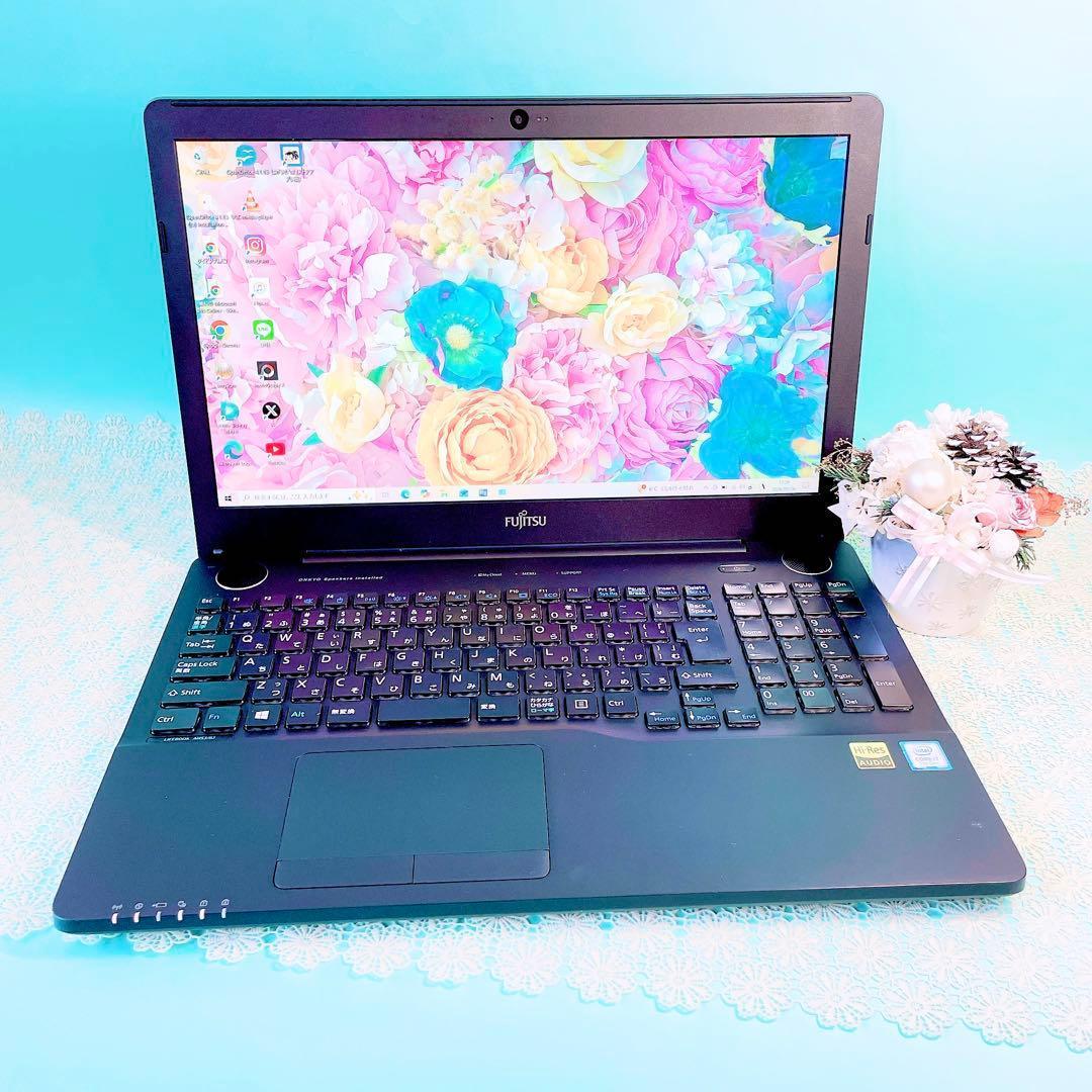 たっぷり大容量1TB✨️Corei7✨️薄型ノートパソコン✨️黒ブルーレイ✨️カメラ付き