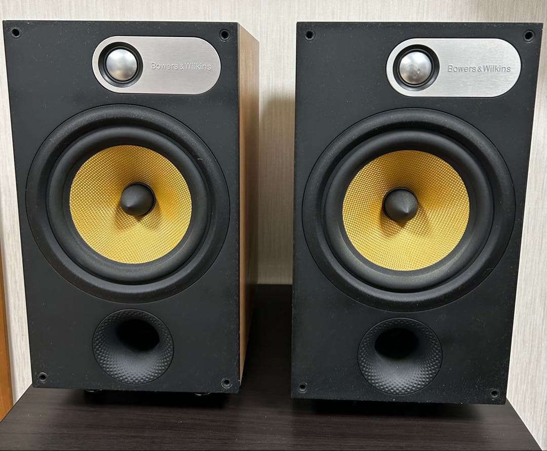 Bowers & Wilkins ブックシェルフスピーカー