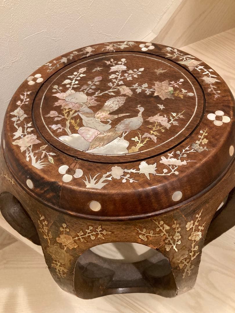 螺鈿象嵌花台　スツール　置台 中国美術　螺鈿細工 丸椅子 腰掛け