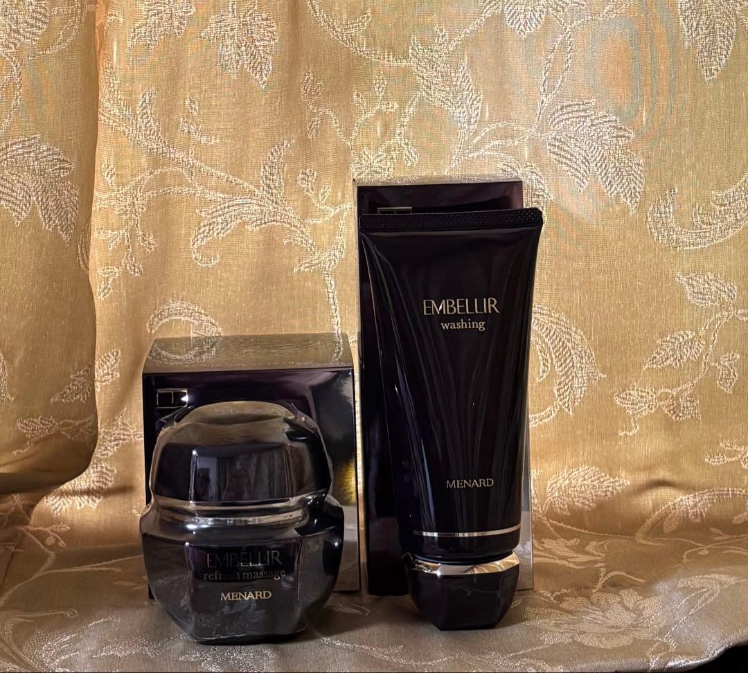 メナードEMBELLIR