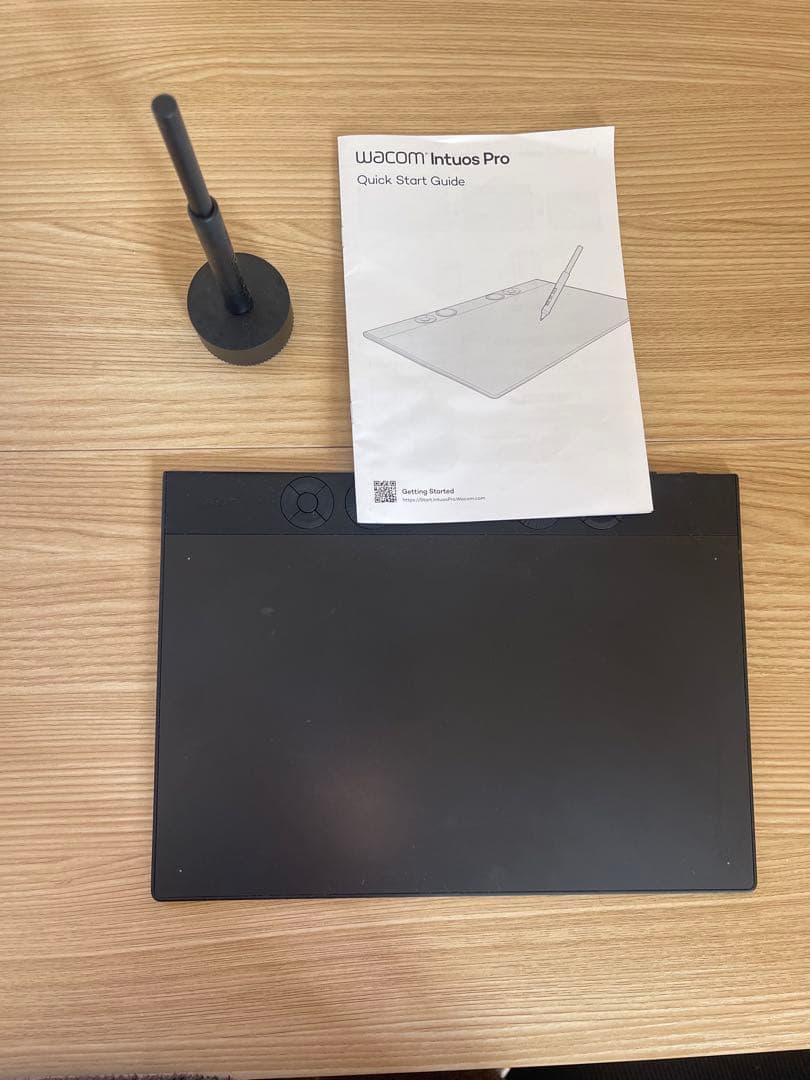 WACOM Intuos Pro ペンタブ Medium PTK670K0C