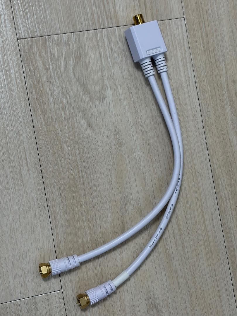 TOSHIBA 液晶テレビ（REGZA 32V34 [32インチ]）