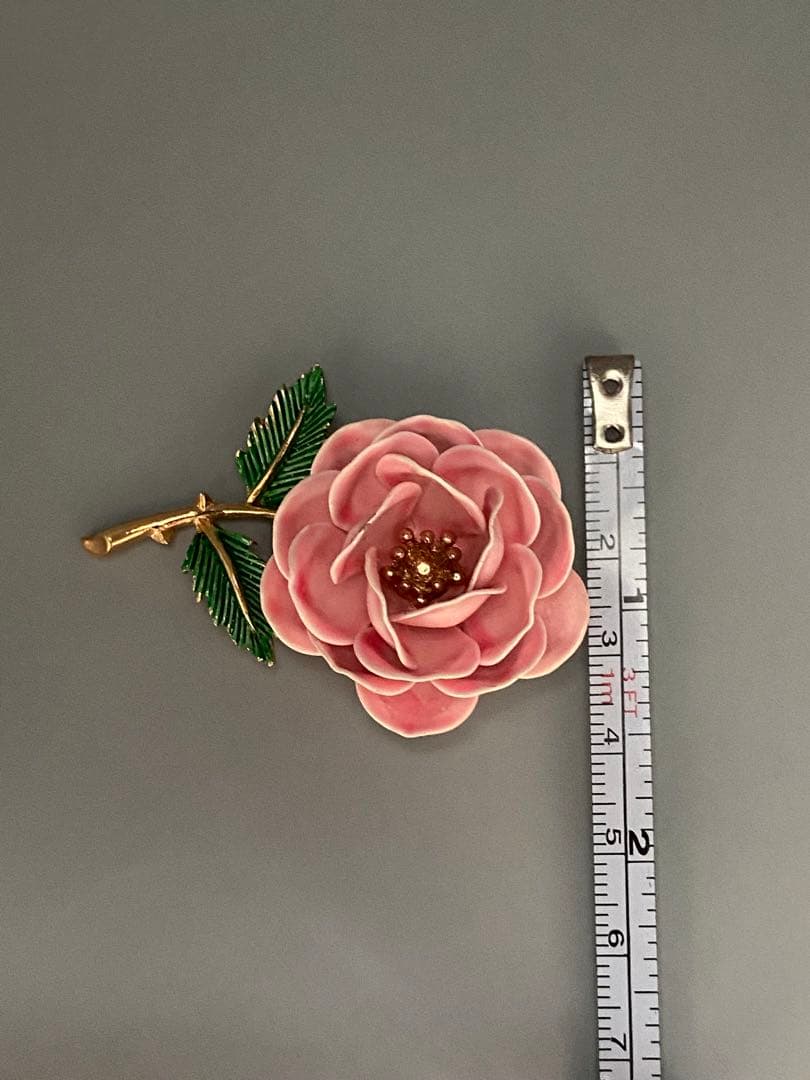 lotuscloud2517⭐️TRIFARIヴィンテージブローチ