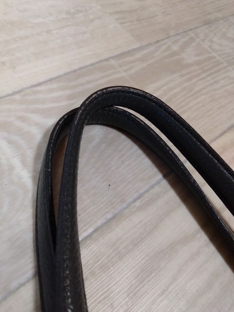 ペッレモルビダトートバックグレー