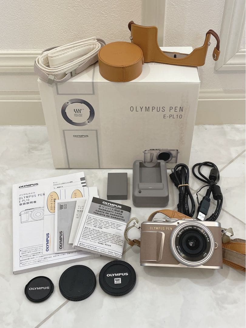 OLYMPUS PEN E-PL10 オリンパス ミラーレス 一眼レフ 付属多数