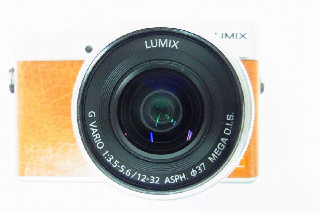 デジタルカメラ Panasonic Lumix DC-GF9 / 1:3.5-5.6 12-32