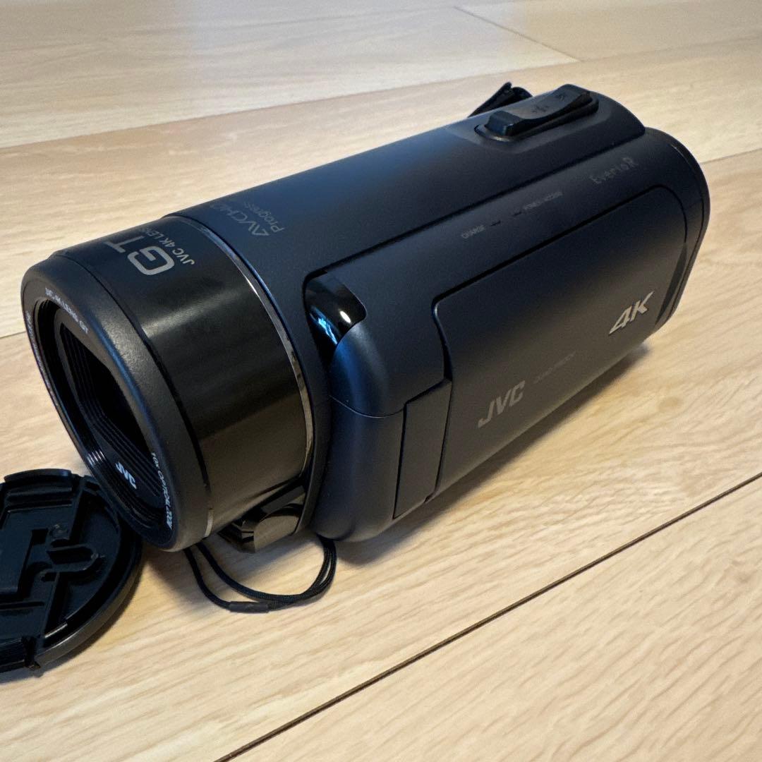 JVC ビデオカメラ　GZ-RY980