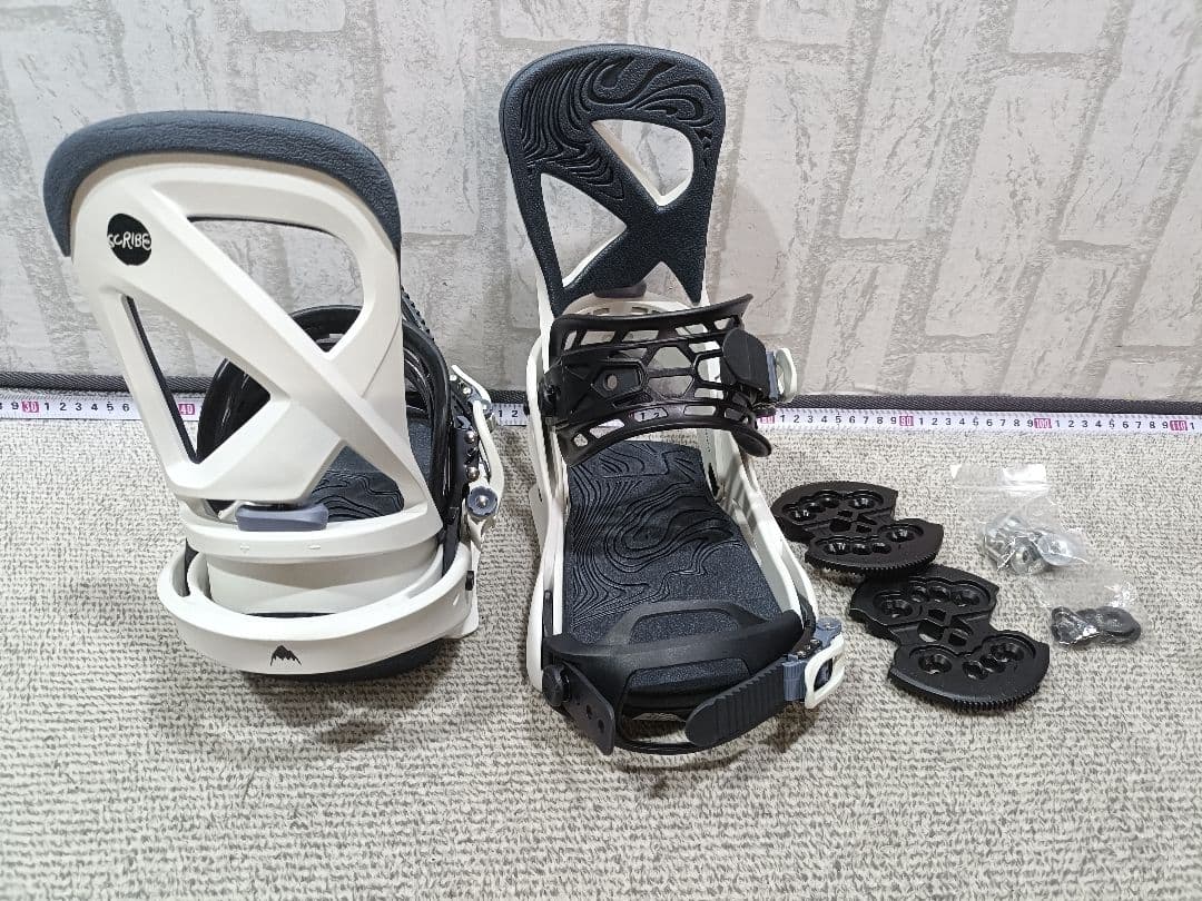 レディースBURTON scribe Mサイズ Re:Flex　バートン