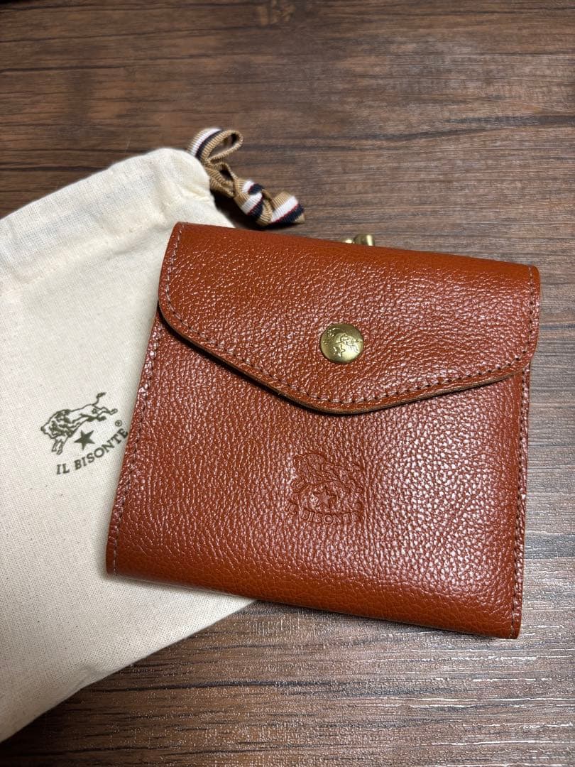 新品未使用/IL BISONTE 二つ折り財布 レンガ 保存袋付き
