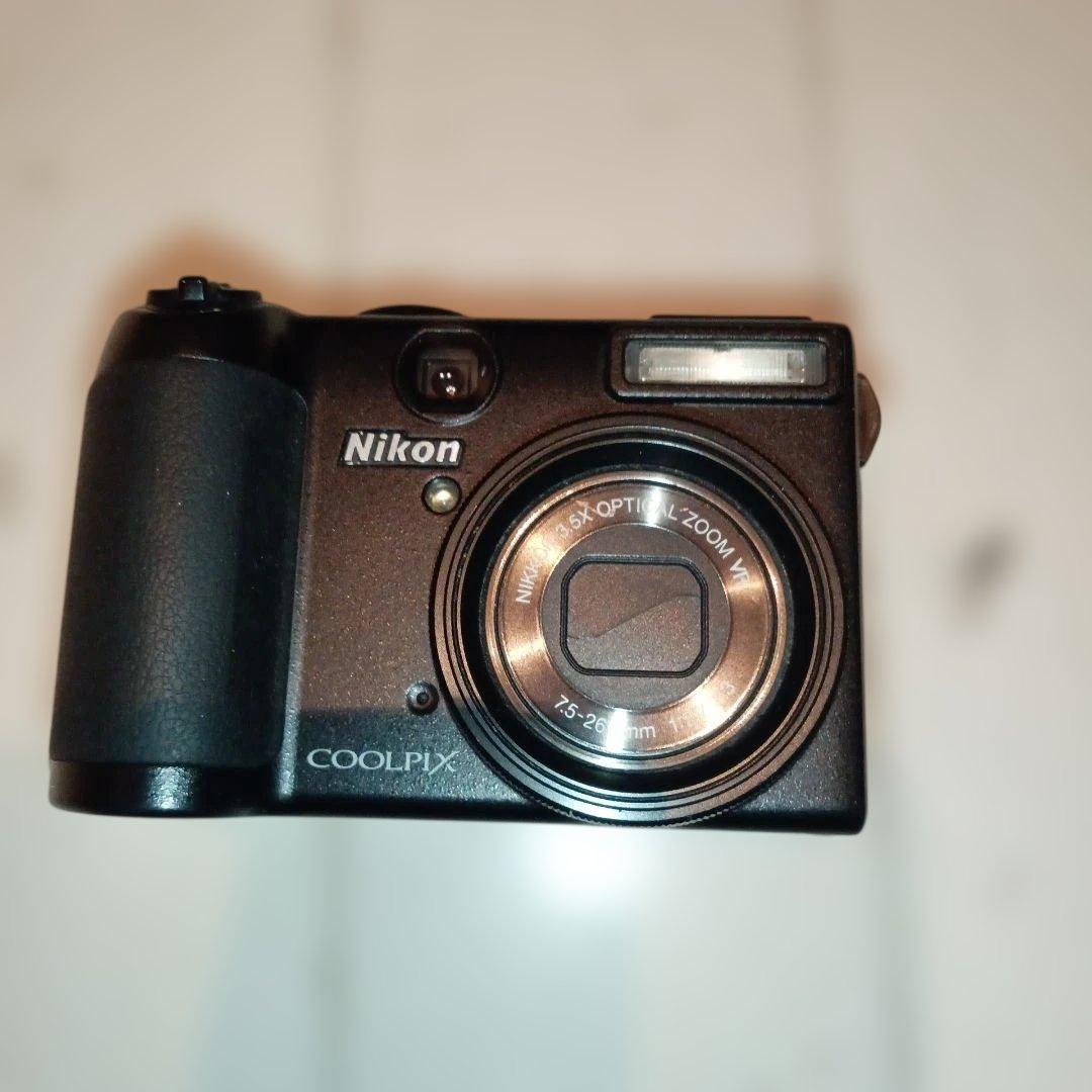 Nikon COOLPIX P5100 ブラック