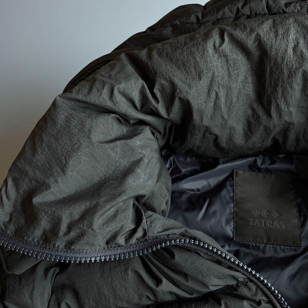 TATRAS ポリテアマ LTA20A4694 02 ダウンコート 紺 ネイビー