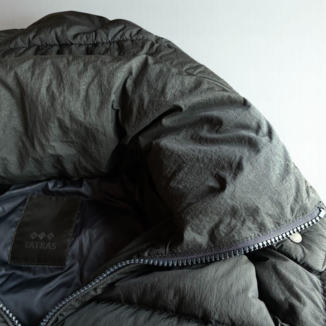 TATRAS ポリテアマ LTA20A4694 02 ダウンコート 紺 ネイビー