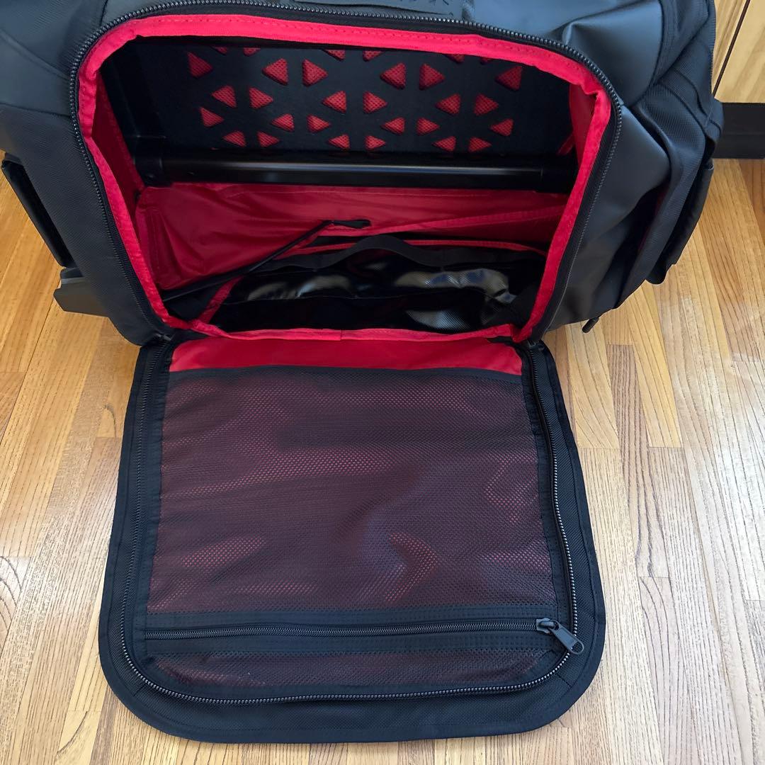 ノースフェイス ローリングサンダー19(33L)