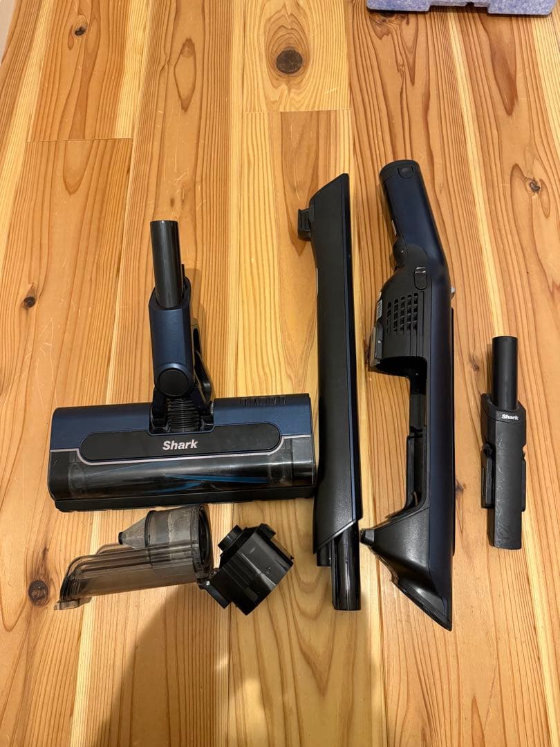 Shark CS401JRB コードレススティッククリーナー