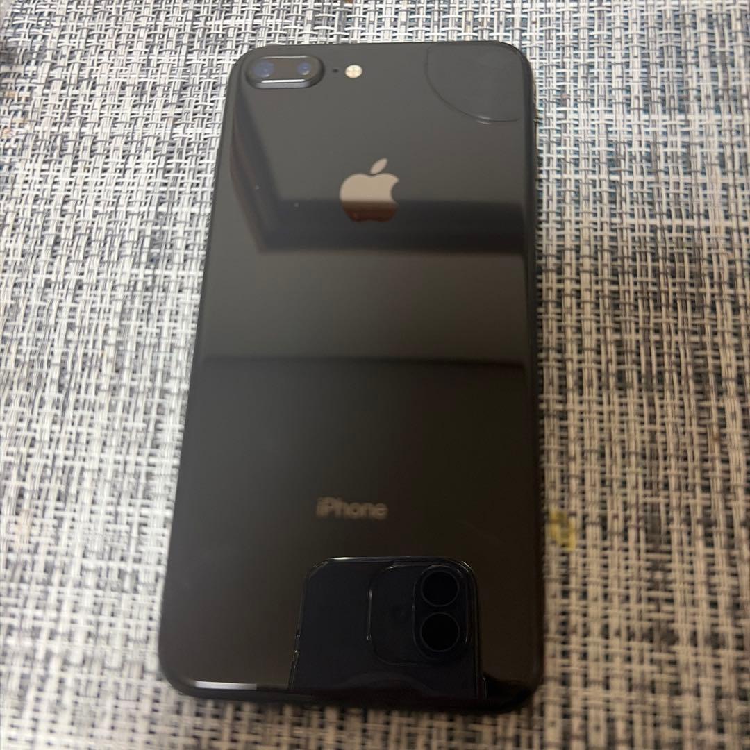 iPhone8 Plus 64GB スペースグレイ SIMフリー