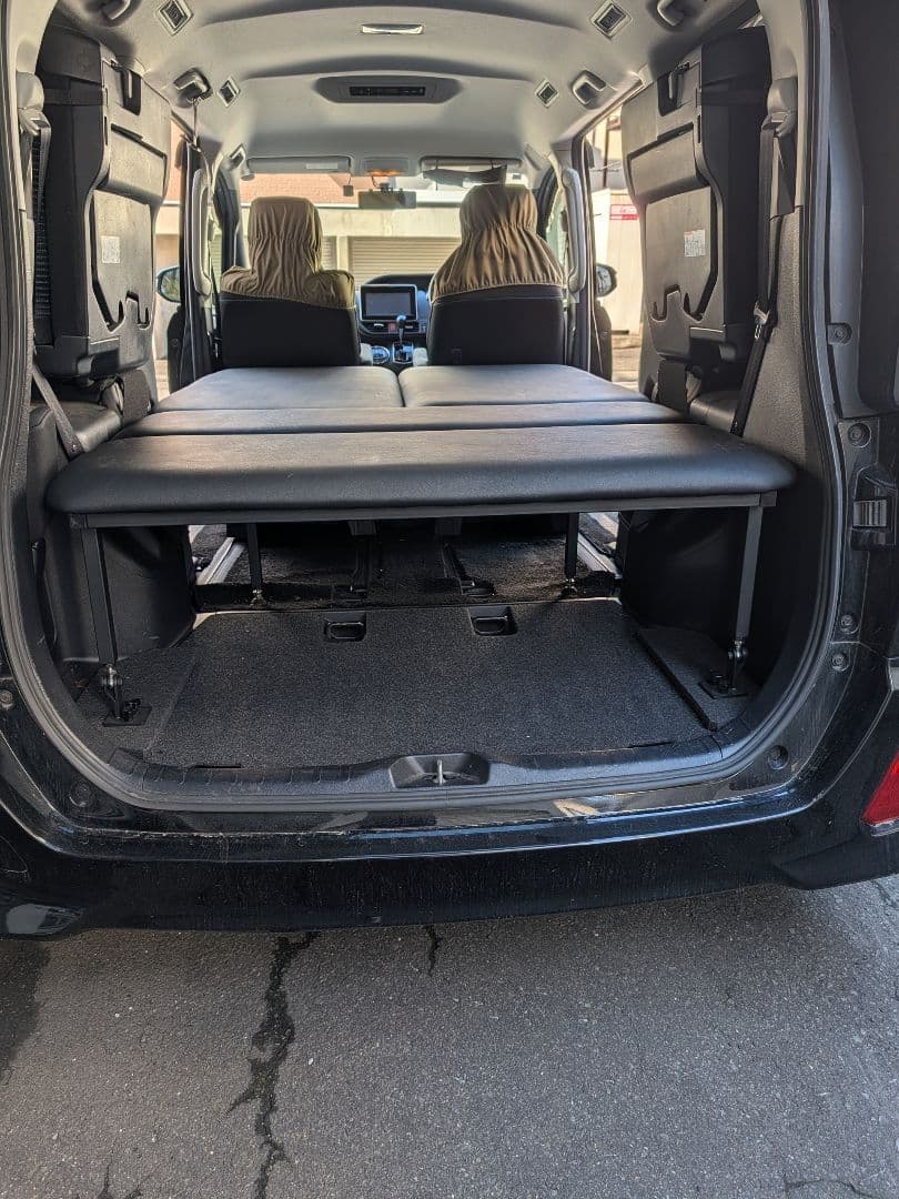 ヴォクシー 80系 ベッドキット ブラック