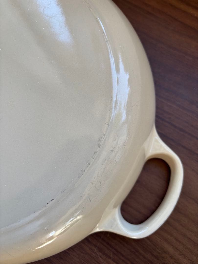 LE CREUSET 26cm ビュッフェキャセロール　メレンゲ