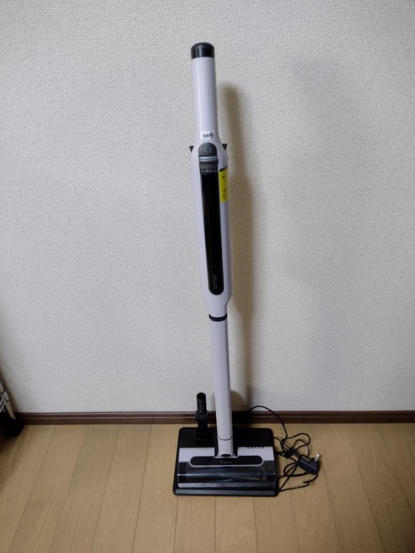 シャーク★コードレスクリーナー★CS300JWH★バッテリーの状態良好★2