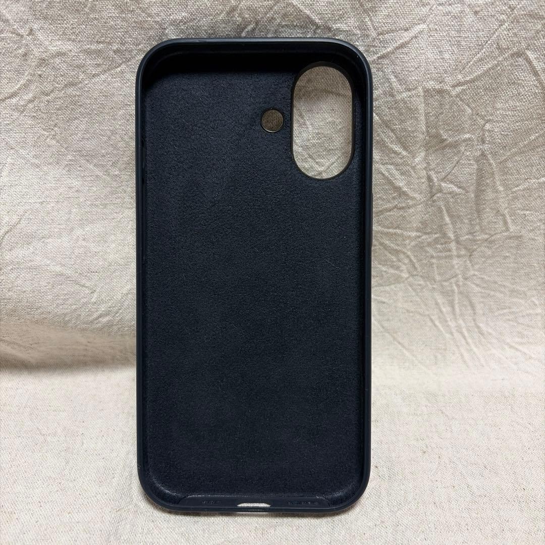 【美品】Apple iPhone16 256GB おまけ付き