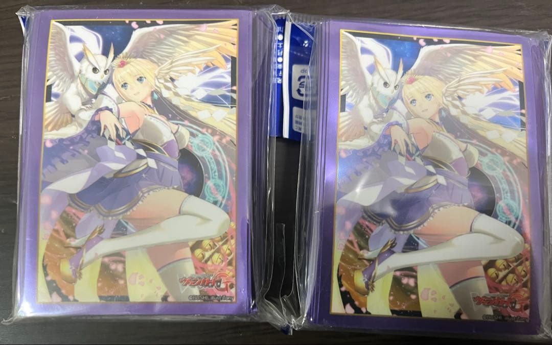 ヴァンガード 全能の究極神器ミネルヴァスリーブ未開封2個