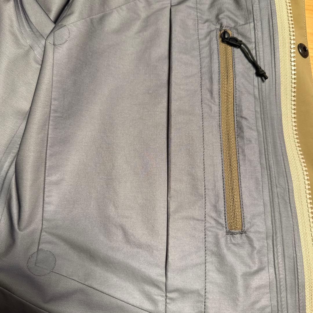 パタゴニア ゴアテックス トレンチコート XS