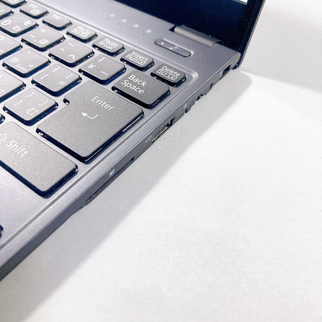 w130✨軽量・超薄型/爆速 SSD新品 /Office付✨すぐ使えるノートPC