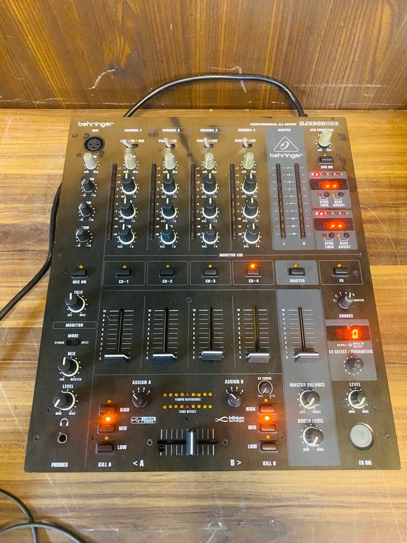 Q3080 BEHRINGER DJ MIXER DJX900USB ミキサー