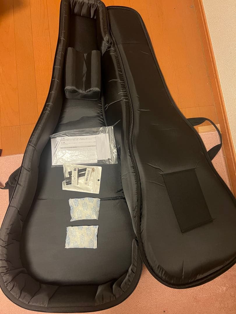 Yamaha アコースティックギター + ケース