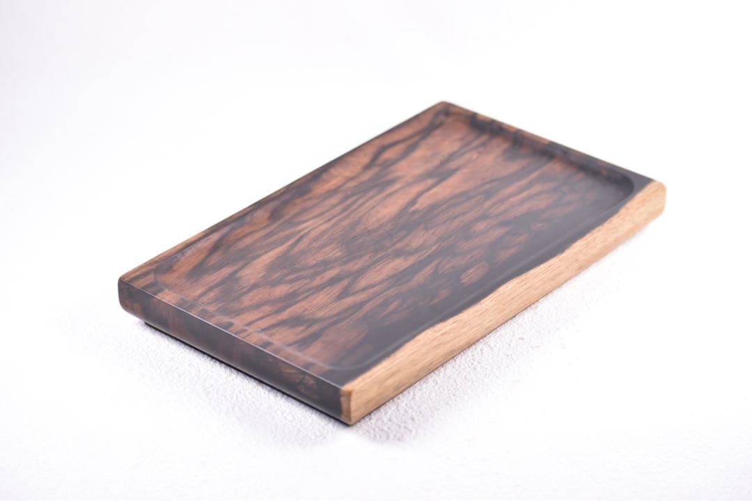 No.485黒柿孔雀杢のトレー