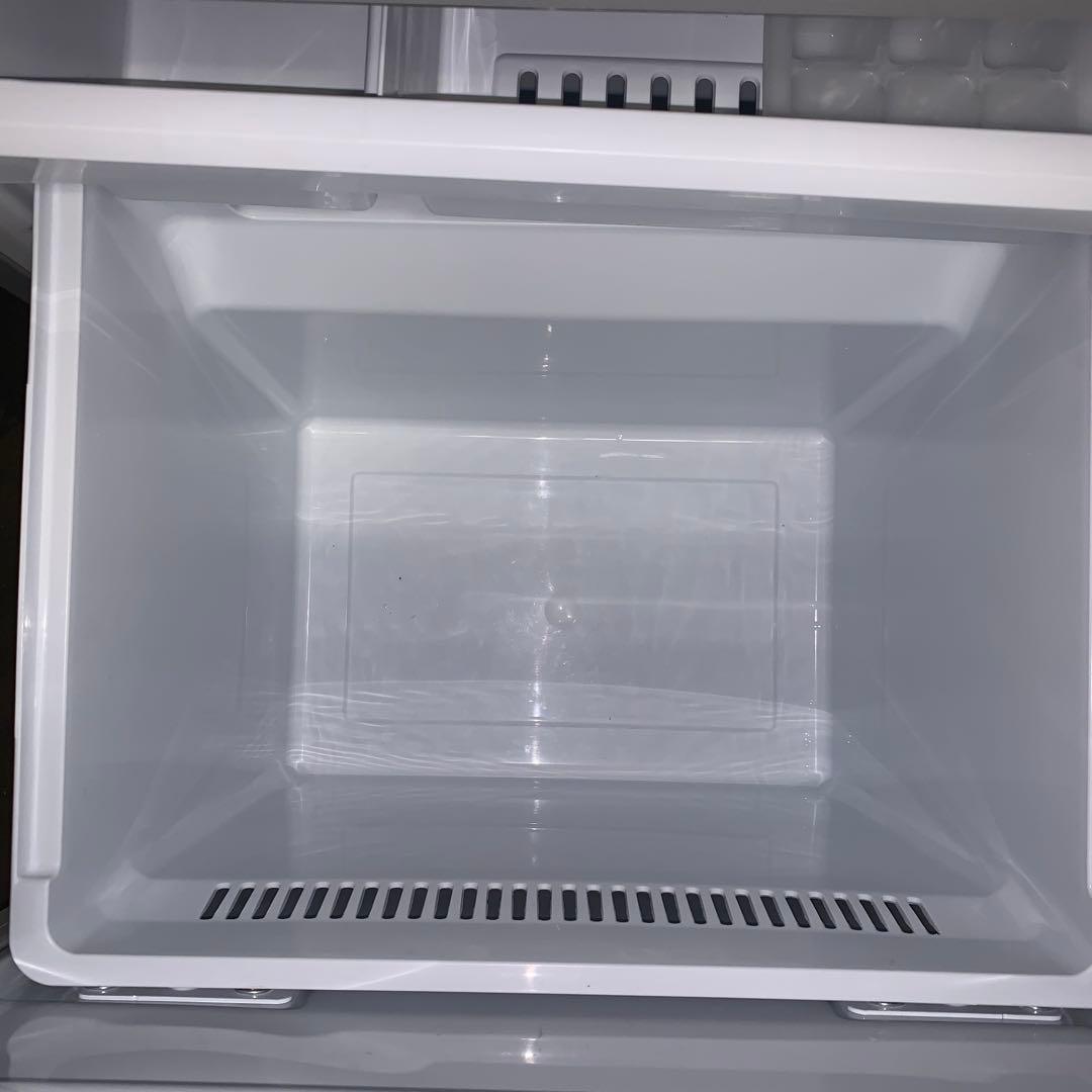 7r41 2020年製 126L 冷蔵庫 AQR-J13K 一人暮らし 単身用