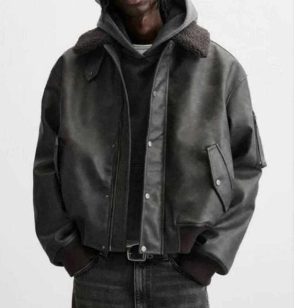 【最安値】ZARA フェイクレザー 取り外し可能な襟付きジャケット 完売品